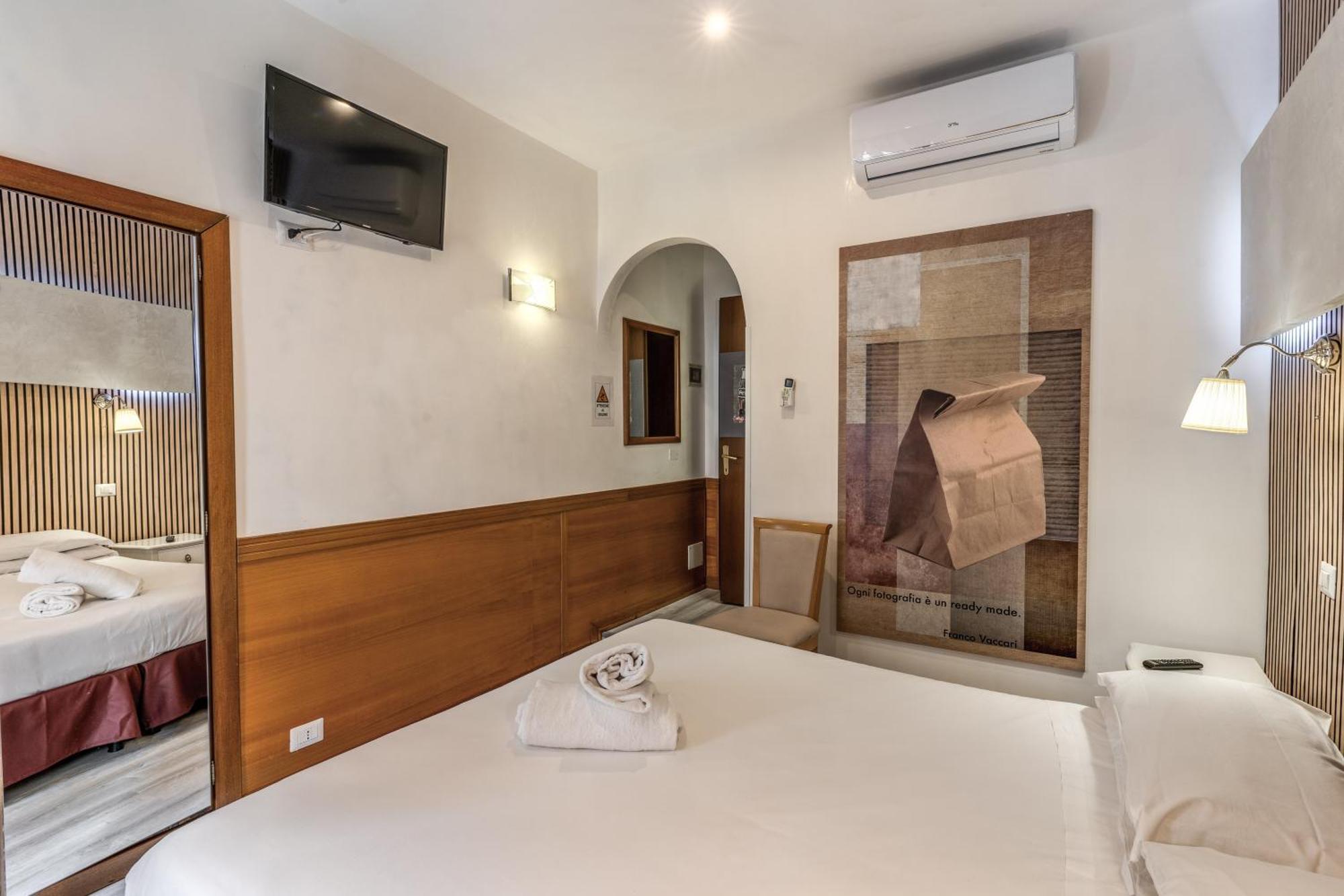 Hotel Santa Prassede Rome Buitenkant foto