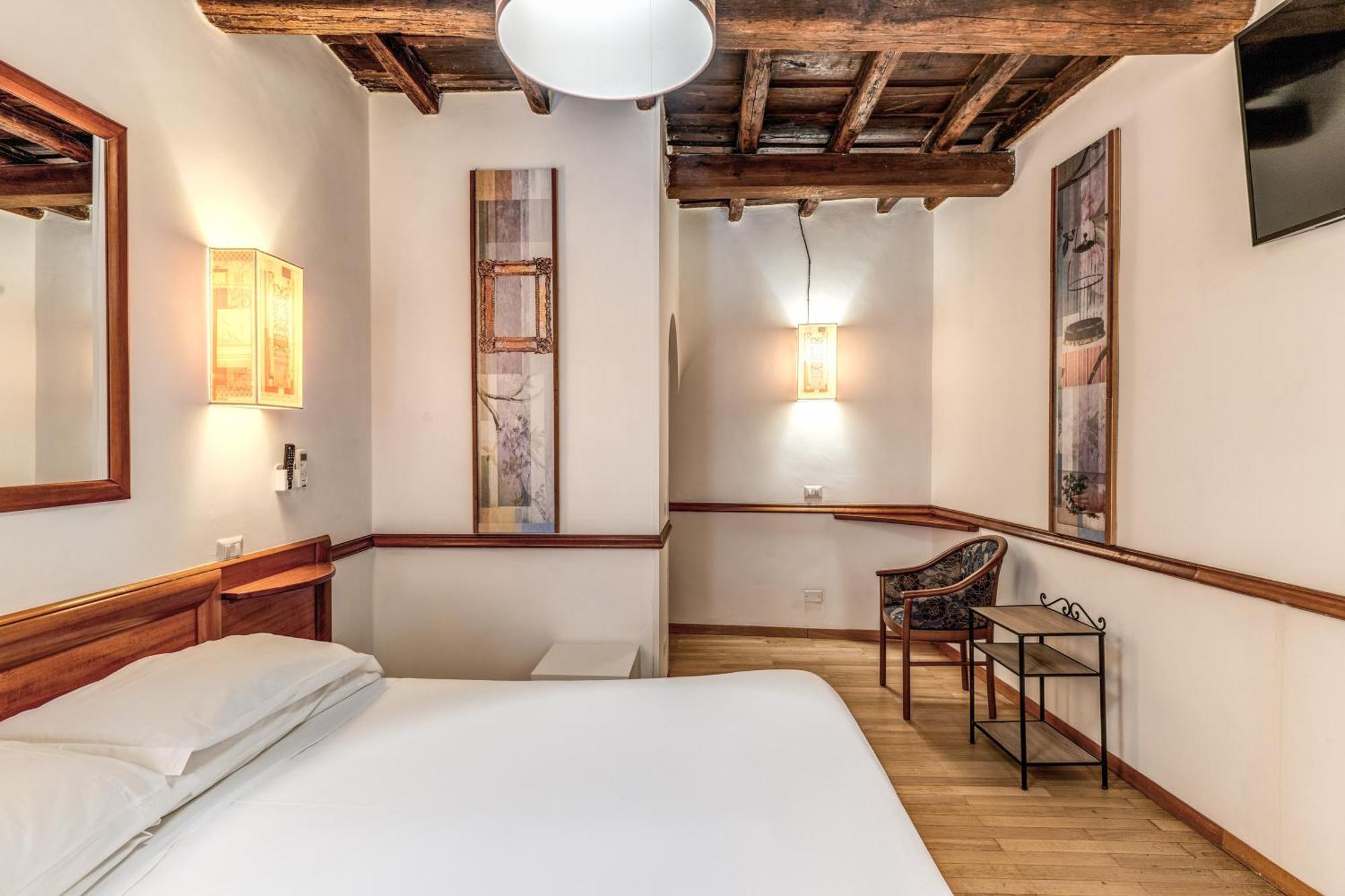 Hotel Santa Prassede Rome Buitenkant foto