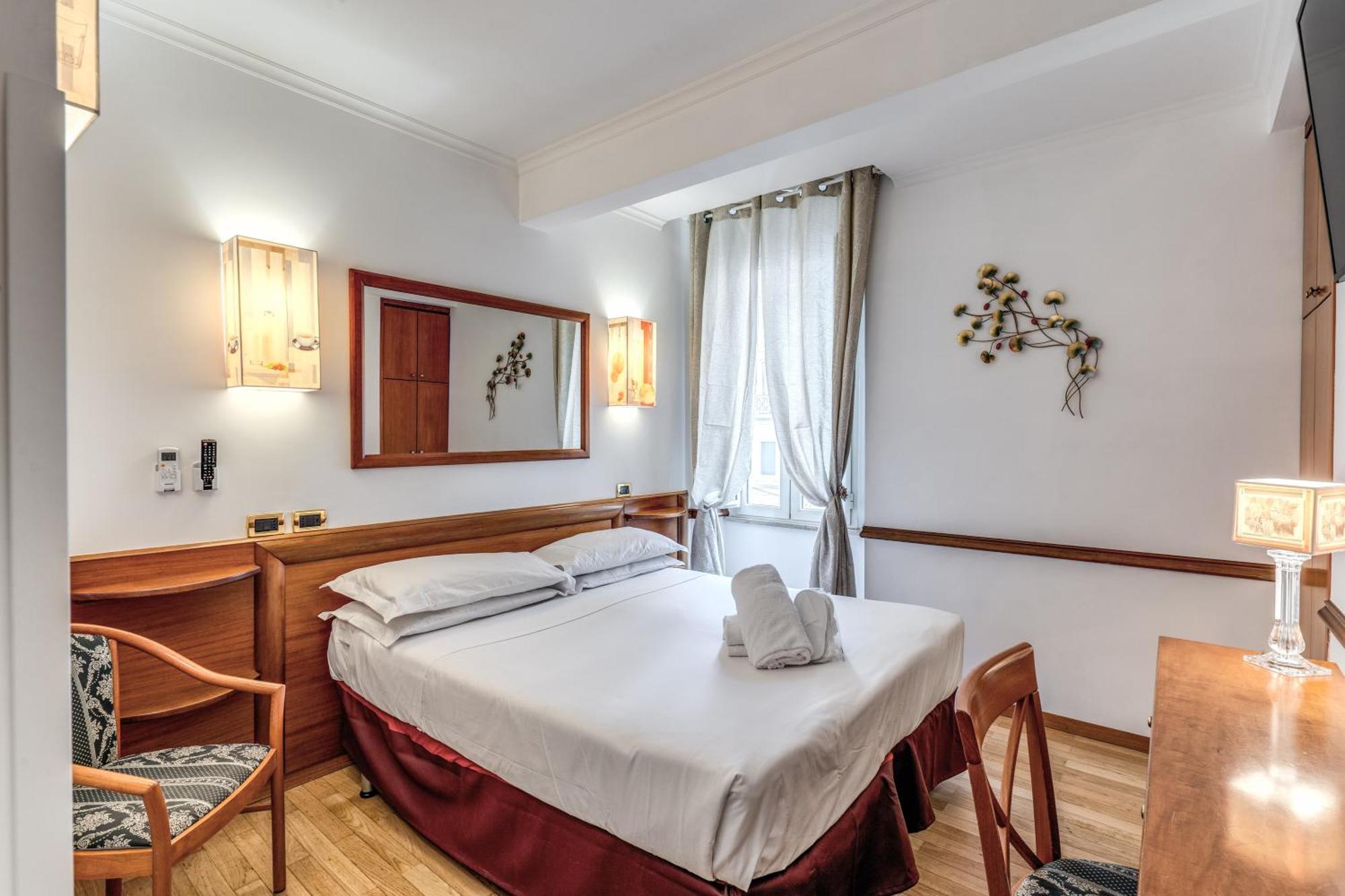 Hotel Santa Prassede Rome Buitenkant foto