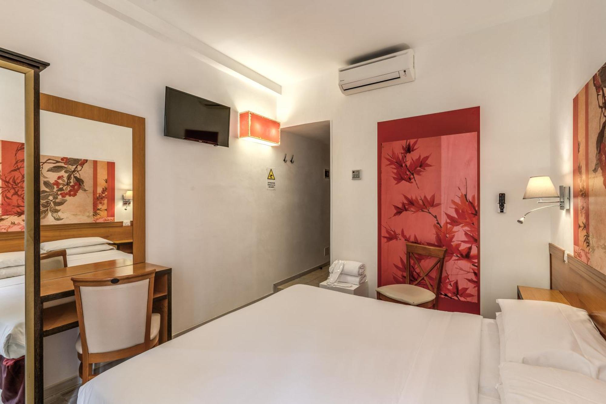 Hotel Santa Prassede Rome Buitenkant foto