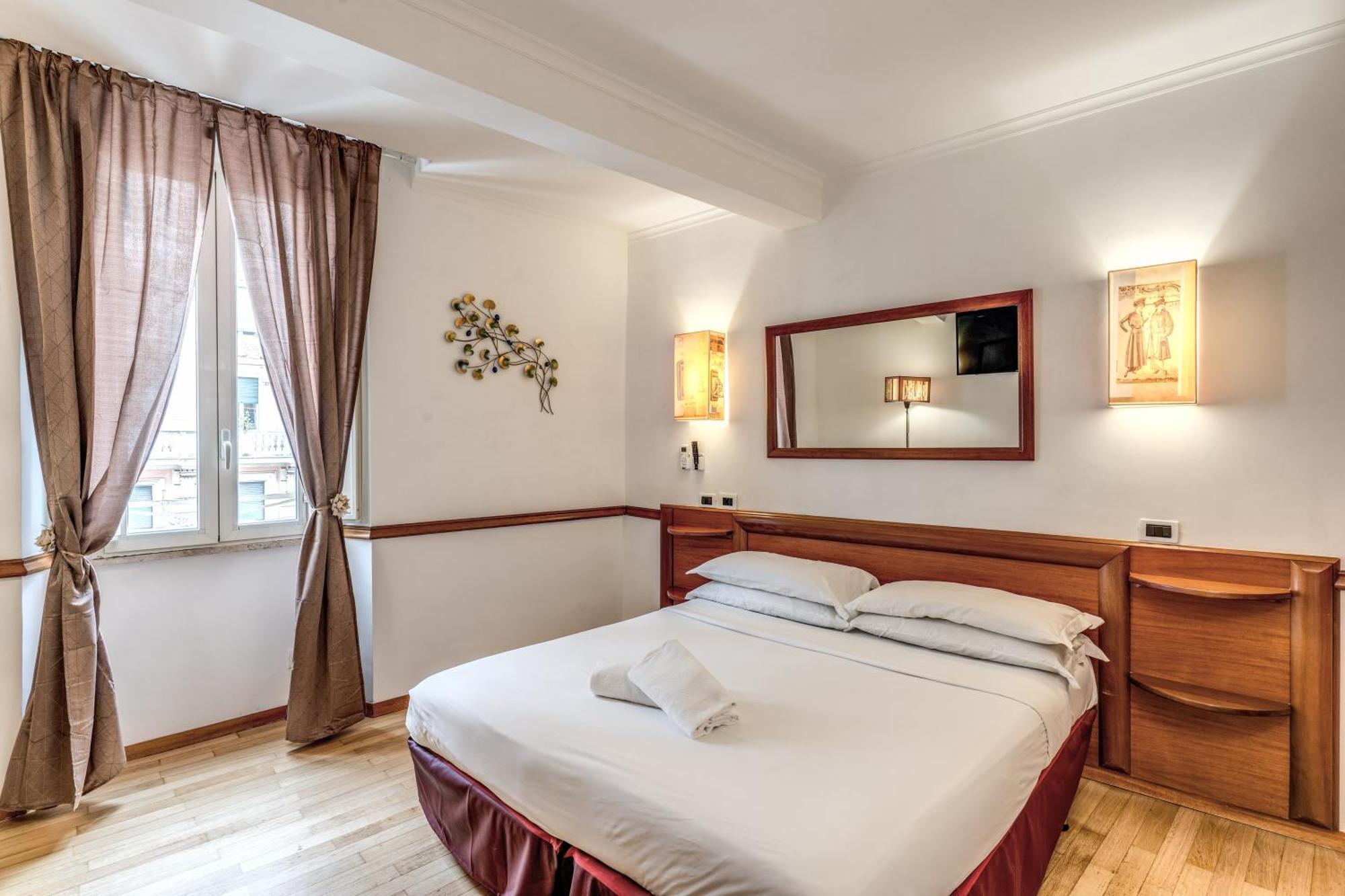 Hotel Santa Prassede Rome Buitenkant foto
