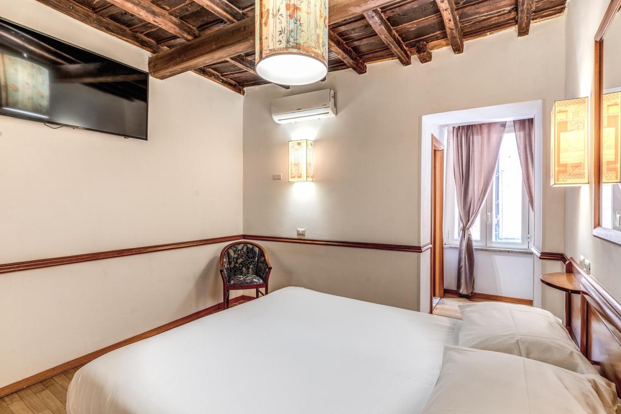 Hotel Santa Prassede Rome Buitenkant foto